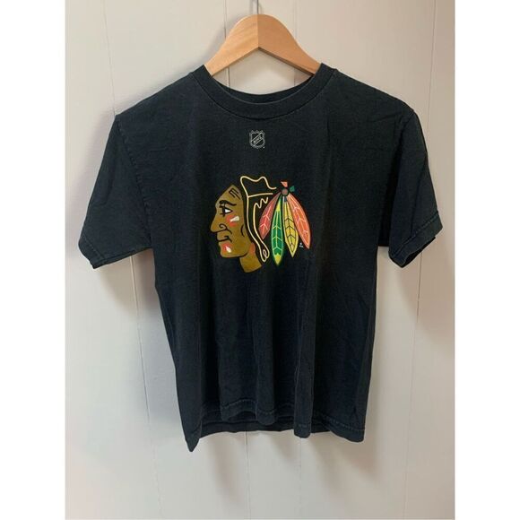 Reebok Boys Chicago Blackhawks Hockey Patrick Kane Tee Shirt - Picture 1 of 6